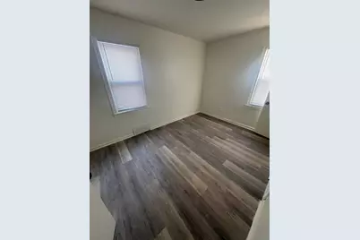 18955 Hamburg Street, Detroit, MI 48205 - Photo 5