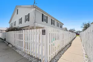 8574 Spinnaker Way, Ypsilanti, MI 48197 - Photo 3