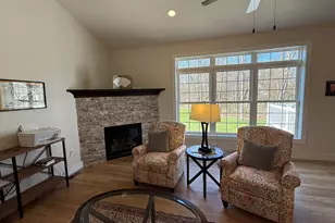 238 Glei Ct, Hillsdale, MI 49242 - Photo 5