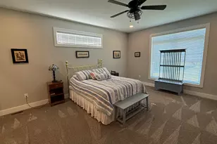 238 Glei Ct, Hillsdale, MI 49242 - Photo 15