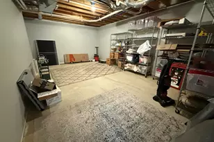 238 Glei Ct, Hillsdale, MI 49242 - Photo 37