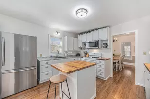 620 N Lakeshore Dr, Ludington, MI 49431 - Photo 7