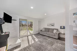 620 N Lakeshore Dr, Ludington, MI 49431 - Photo 13