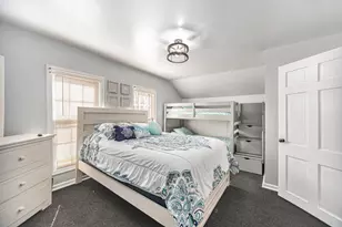 620 N Lakeshore Dr, Ludington, MI 49431 - Photo 17