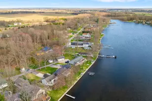 70032 Oak Leaf Dr, Edwardsburg, MI 49112 - Photo 43