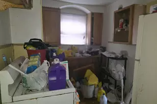 14677 Cloverlawn Ave, Detroit, MI 48238 - Photo 9