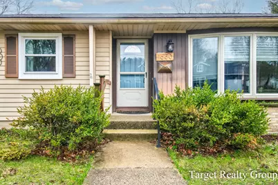 1660 Rose Parkway SE, Grand Rapids, MI 49506 - Photo 3