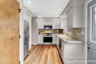 1660 Rose Pkwy SE, Grand Rapids, MI 49506 - Photo 15