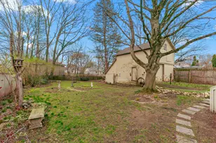 79 Budlong St, Hillsdale, MI 49242 - Photo 33