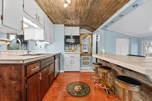 79 Budlong St, Hillsdale, MI 49242 - Photo 11