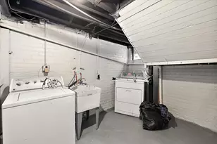 2066 Atkinson St, Detroit, MI 48206 - Photo 43