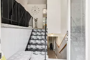 276 Viking Dr, Battle Creek, MI 49017 - Photo 17