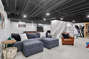 15895 Hickory Ridge Dr, Northville, MI 48168 - Photo 47