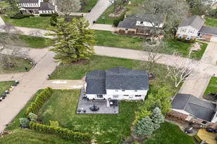 15895 Hickory Ridge Dr, Northville, MI 48168 - Photo 63