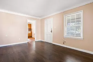 25616 Hoffmeyer St, Roseville, MI 48066 - Photo 5