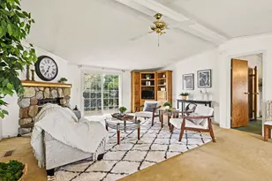 10283 S Arrowhead Dr, Berrien Springs, MI 49103 - Photo 11