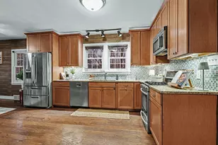 2844 W Glenlord Rd, Stevensville, MI 49127 - Photo 5