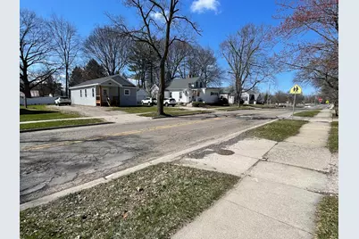 913 Pine Avenue, Alma, MI 48801 - Photo 47