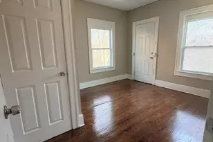 2245 Glynn Ct, Detroit, MI 48206 - Photo 7