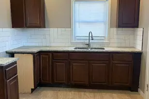 2245 Glynn Ct, Detroit, MI 48206 - Photo 5