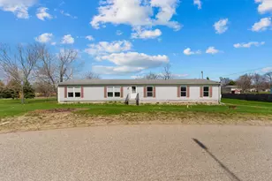 252 W Lincoln St, Reading, MI 49274 - Photo 7