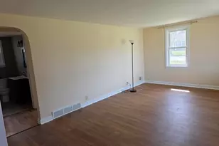 106 N Quincy St, Lawton, MI 49065 - Photo 7