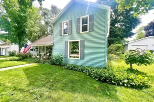 315 W Pere Marquette St, Big Rapids, MI 49307 - Photo 29