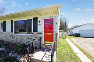 893 Sherry Dr, Lake Orion, MI 48362 - Photo 5