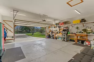 68600 Christiana Lake Rd, Edwardsburg, MI 49112 - Photo 37