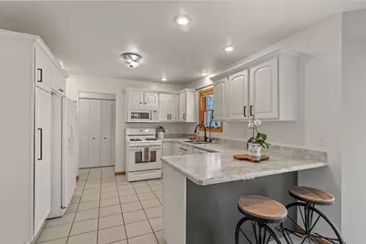 68600 Christiana Lake Road, Edwardsburg, MI 49112 - Photo 3