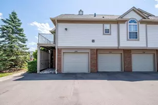 5362 Brookemonte Cir, Rochester, MI 48306 - Photo 5