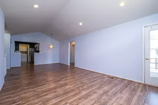 5362 Brookemonte Cir, Rochester, MI 48306 - Photo 19