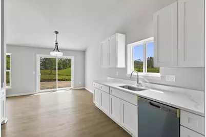 31541 Augusta Drive #71, Romulus, MI 48174 - Photo 5