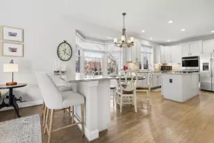 15445 Bay Hill Dr, Northville, MI 48168 - Photo 11