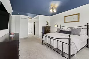 15445 Bay Hill Dr, Northville, MI 48168 - Photo 19