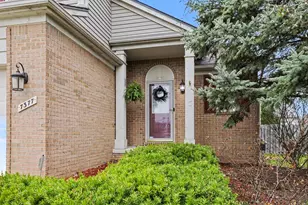 7377 Essex Dr, Ypsilanti, MI 48197 - Photo 3