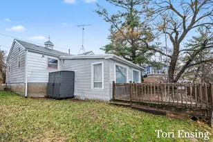 151 S Turk Lake Dr, Greenville, MI 48838 - Photo 15