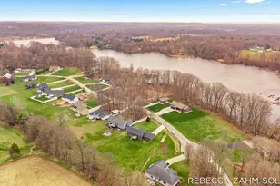 1942 Cygnet Dr, Otsego, MI 49078 - Photo 41