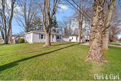 525 W Randall Street, Coopersville, MI 49404 - Photo 19