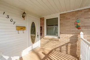 1307 4th St, Lake Odessa, MI 48849 - Photo 5