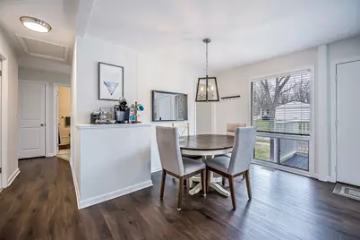 2133 N Circle Drive, Ann Arbor, MI 48103 - Photo 9