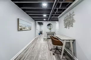 2133 N Circle Dr, Ann Arbor, MI 48103 - Photo 29