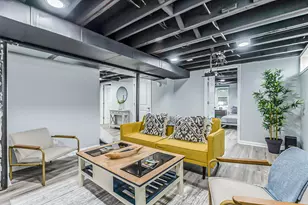 2133 N Circle Dr, Ann Arbor, MI 48103 - Photo 25