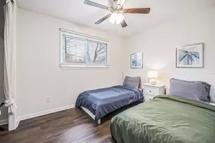 2133 N Circle Dr, Ann Arbor, MI 48103 - Photo 17