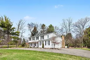 3132 Daleview Dr, Ann Arbor, MI 48105 - Photo 3