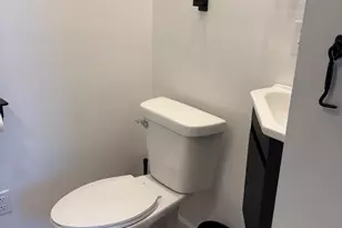 460 Hazel Ct, Muskegon, MI 49442 - Photo 21