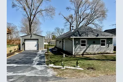 460 Hazel Court, Muskegon, MI 49442 - Photo 1