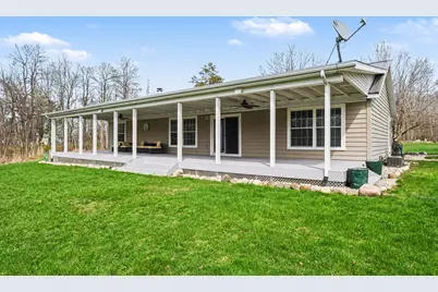 45284 Co Rd 703, Coloma, MI 49038 - Photo 7