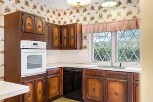 6240 Nantucket Ln, Kalamazoo, MI 49009 - Photo 17