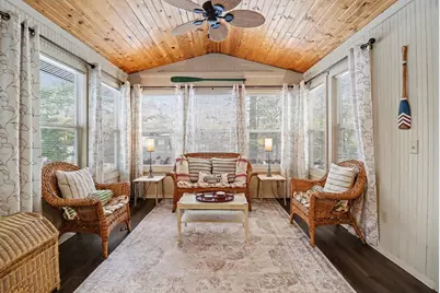 5526 Longbridge Road, Pentwater, MI 49449 - Photo 9
